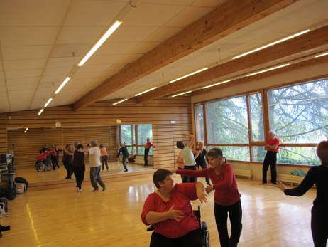 2016-10-06-1er atelier danse dans la salle Diaghilev avec Jean-Pierre